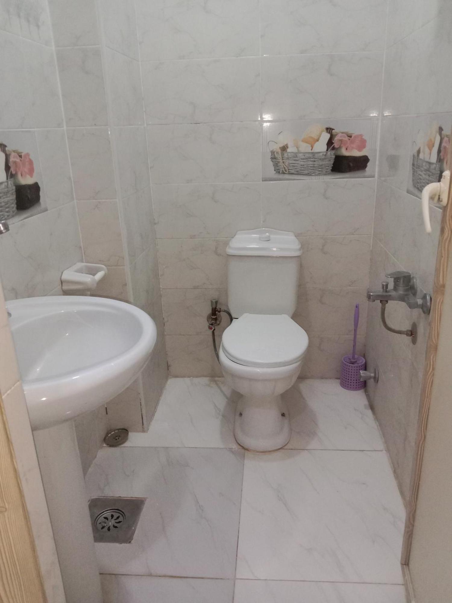 Pyramids Home Guest House Kafrat al Jabal Экстерьер фото